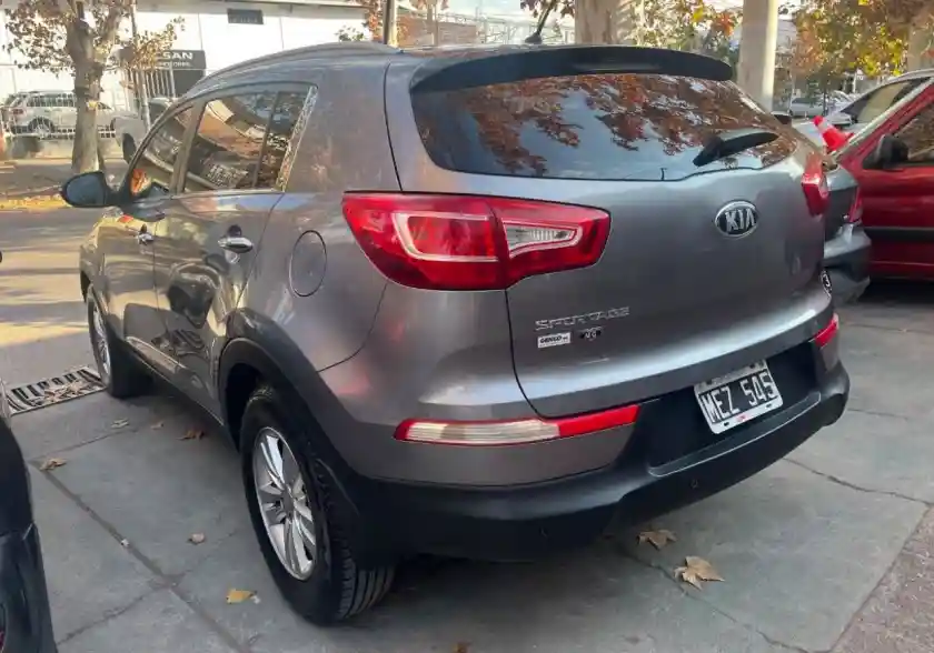 Kia Sportage  2013 - foto 2