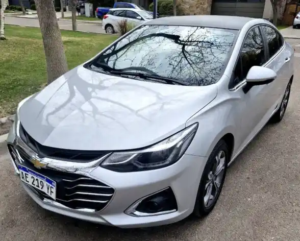 Chevrolet Cruze  2020 - foto 1