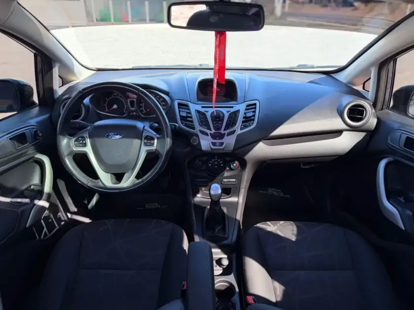 Ford Fiesta Kd  2012 - foto 5