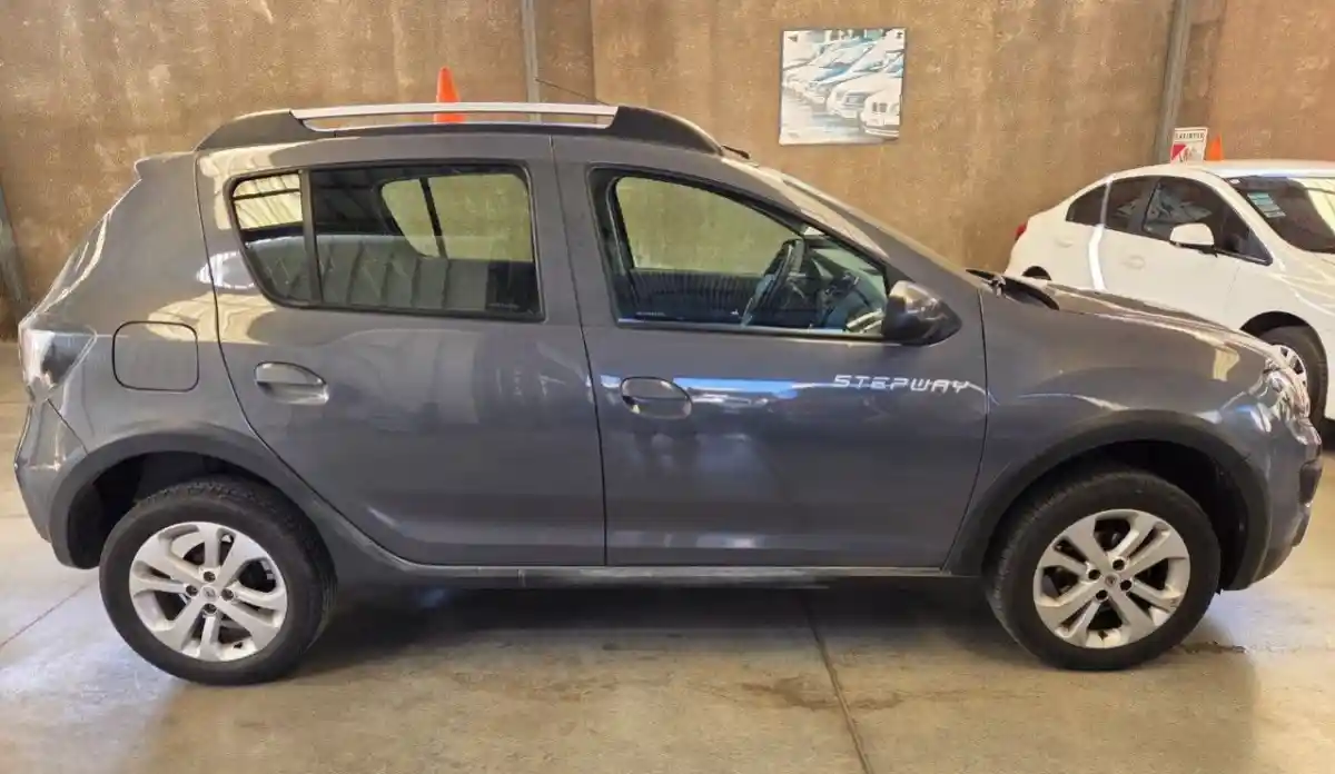 Renault Sandero  2016 - foto 2