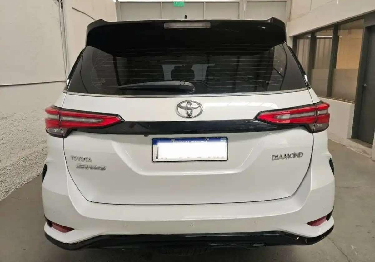 Toyota Hilux Sw4  2023 - foto 5