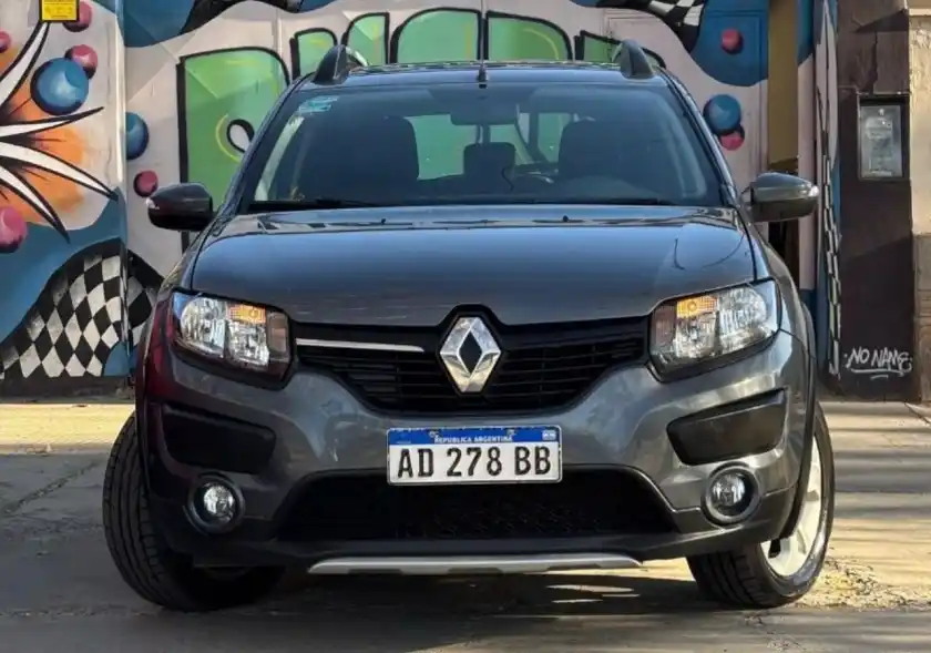Renault Sandero  2018 - foto 2