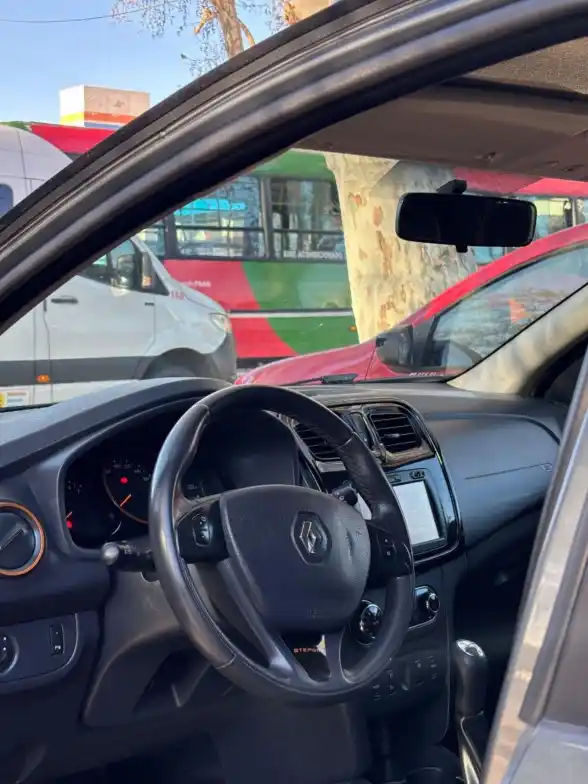 Renault Sandero  2018 - foto 5
