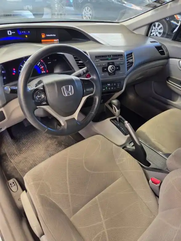 Honda Civic  2013 - foto 4