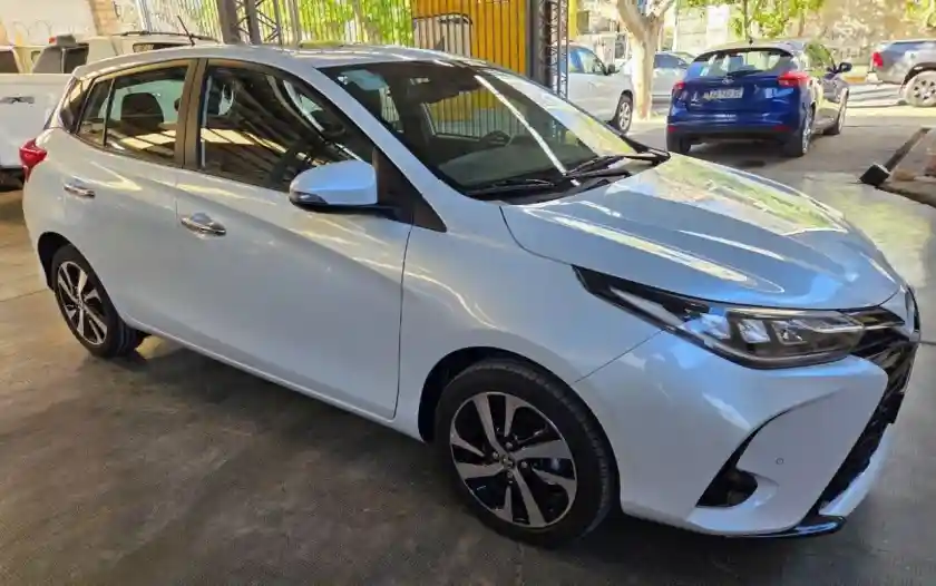 Toyota Yaris  2025 - foto 1