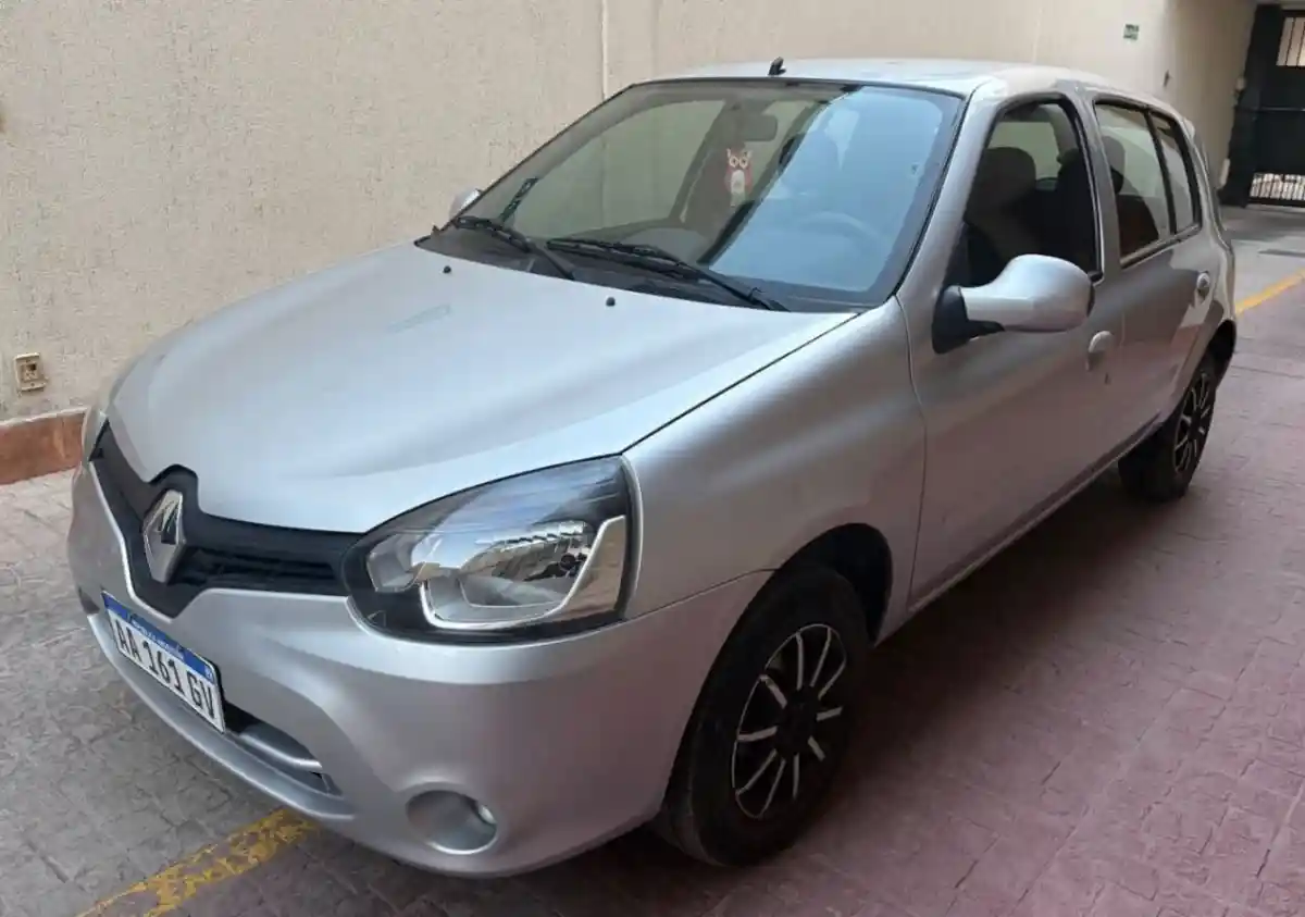 Renault Clio  2016 - foto 1