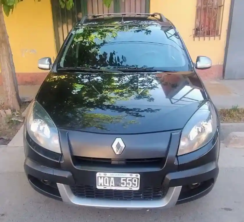 Renault Sandero  2013 - foto 2