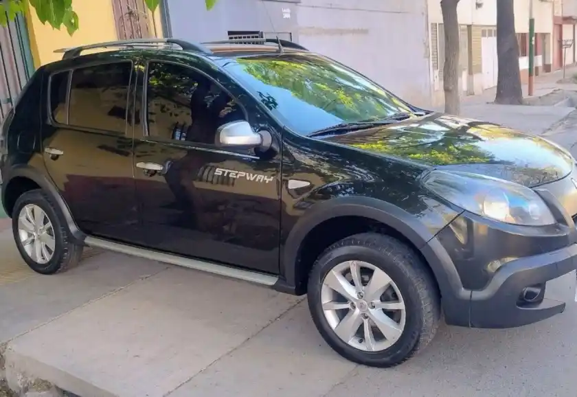 Renault Sandero  2013 - foto 3