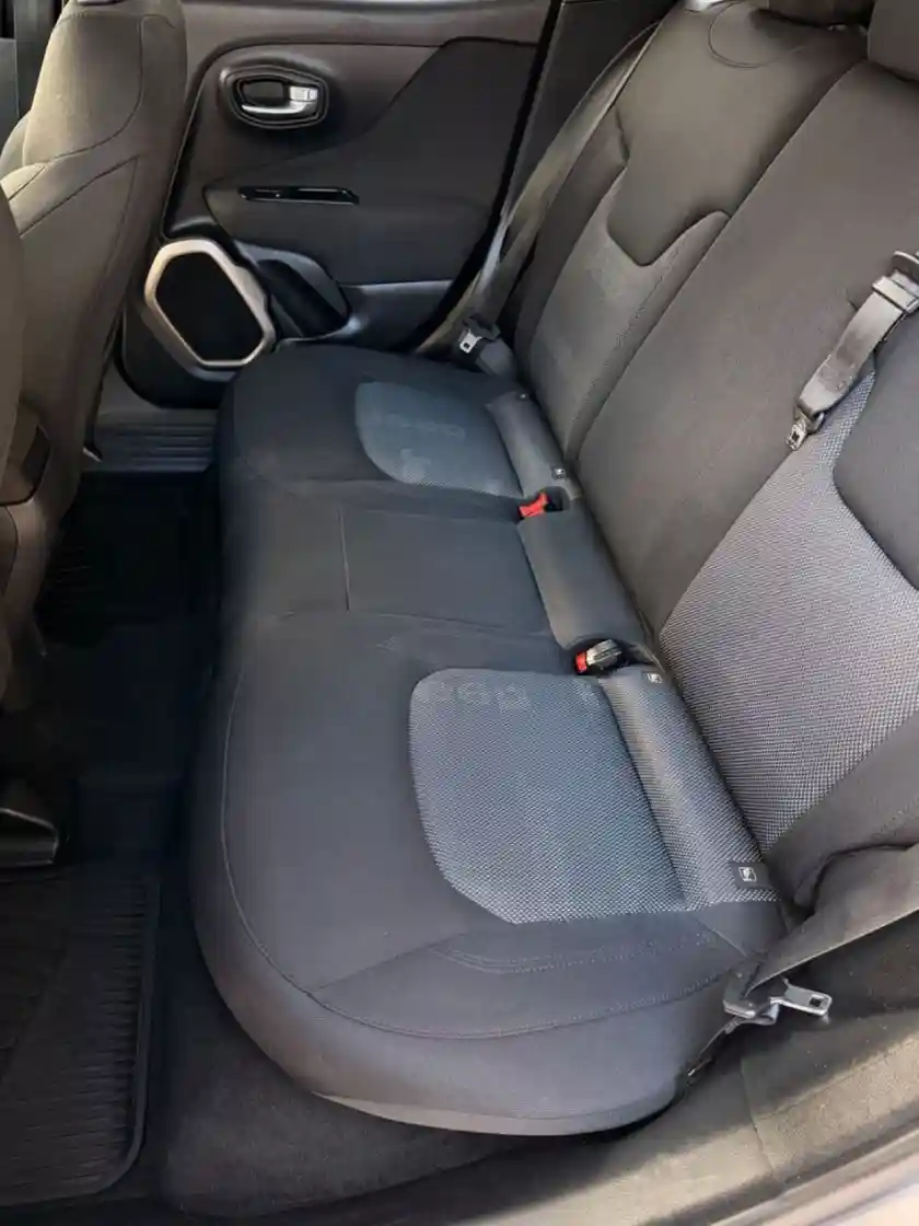 Jeep Renegade  2018 - foto 4