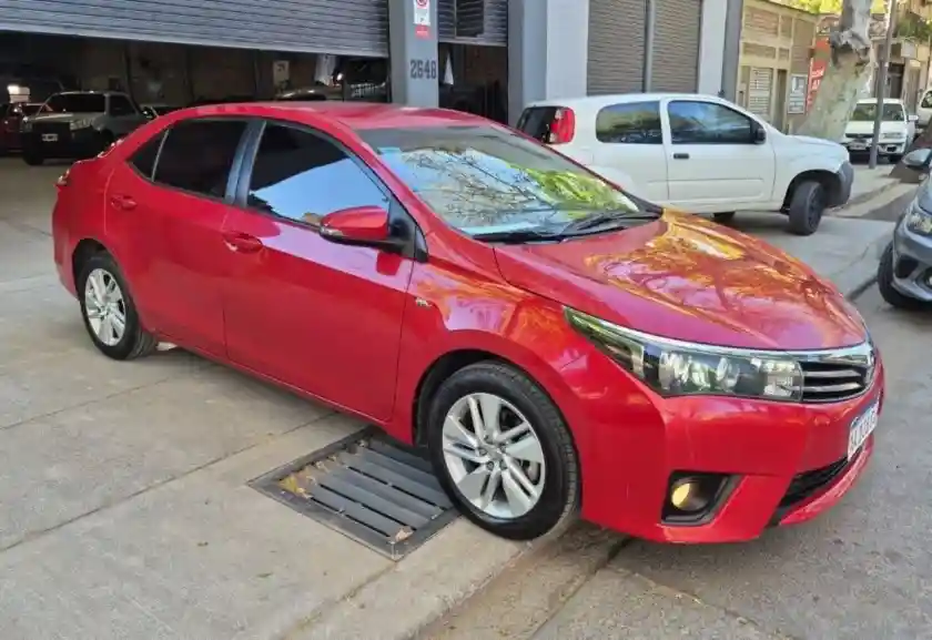 Toyota Corolla  2016 - foto 2