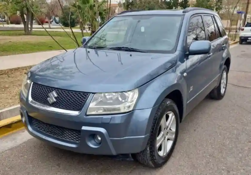 Suzuki Grand Vitara 2009 - foto 1