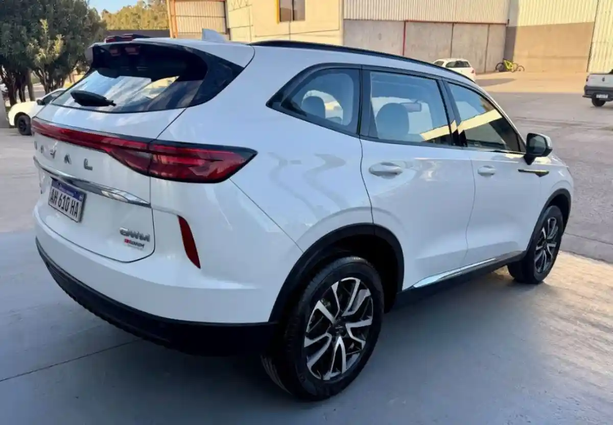 Haval H6  2025 - foto 3