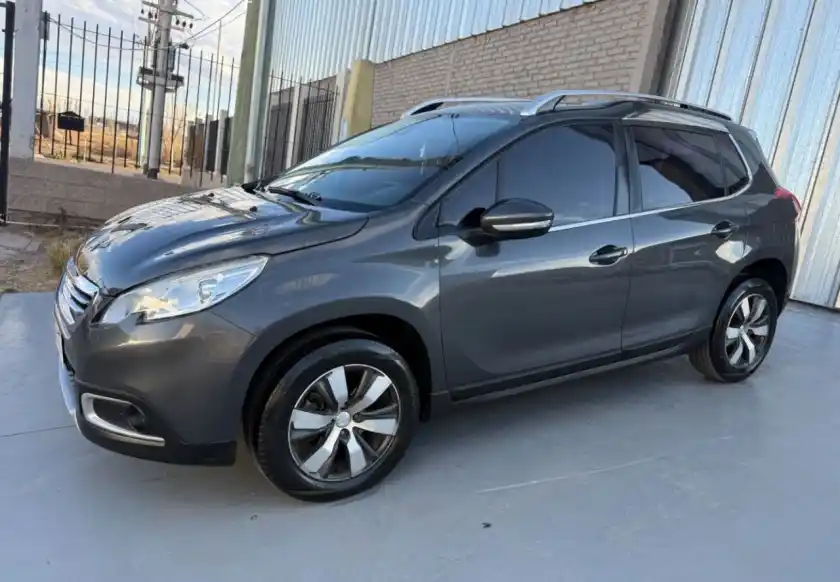 Peugeot 2008  2018 - foto 1