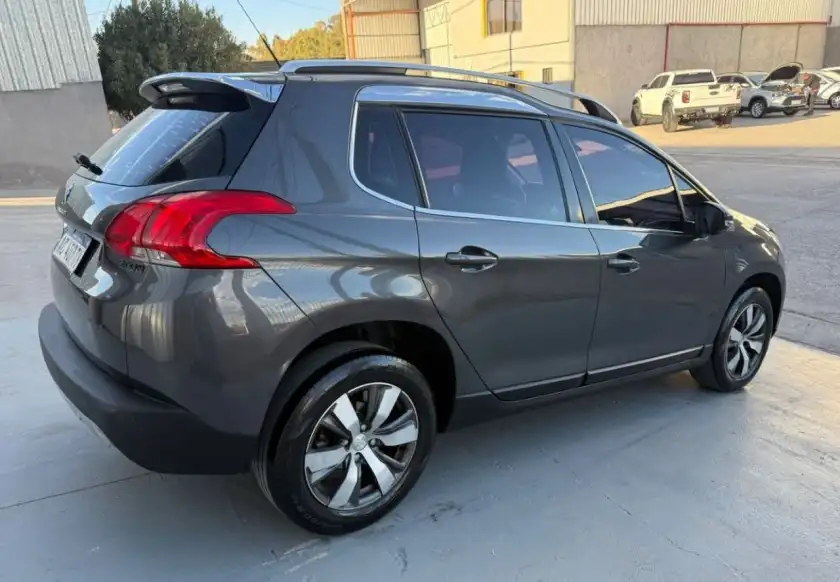 Peugeot 2008  2018 - foto 3