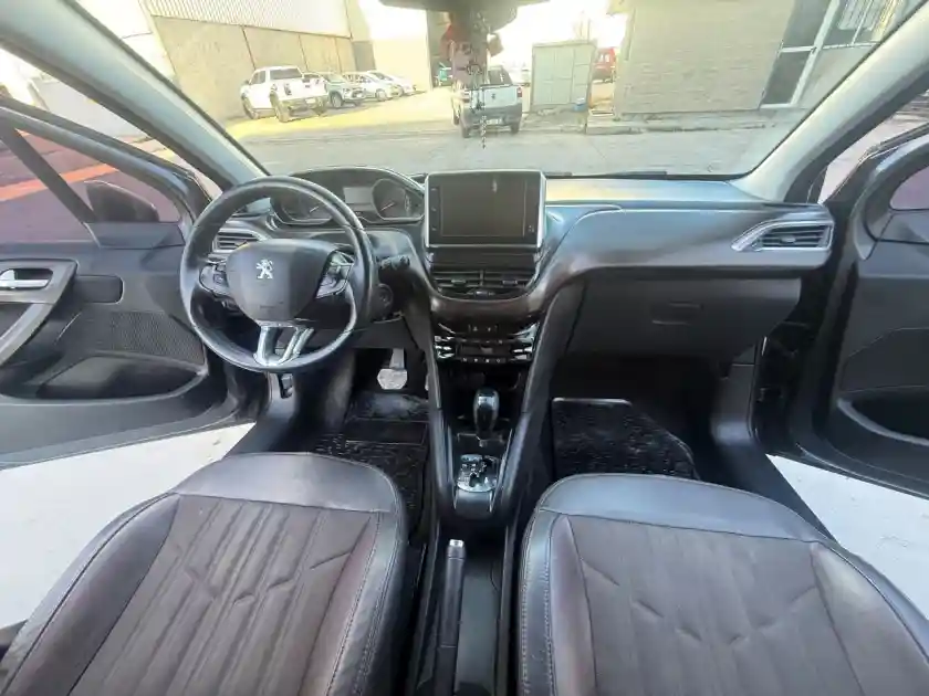 Peugeot 2008  2018 - foto 4