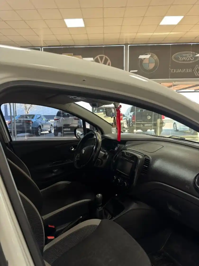 Renault Captur  2017 - foto 4