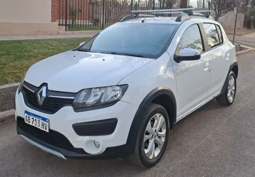 Renault Sandero 2017 - foto 1