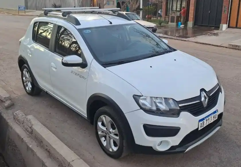 Renault Sandero  2017 - foto 2