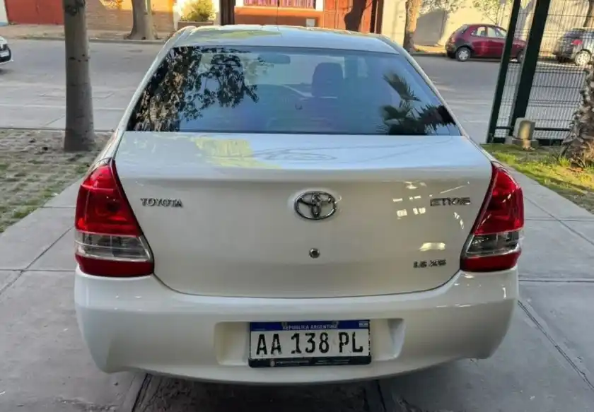 Toyota Etios  2016 - foto 5