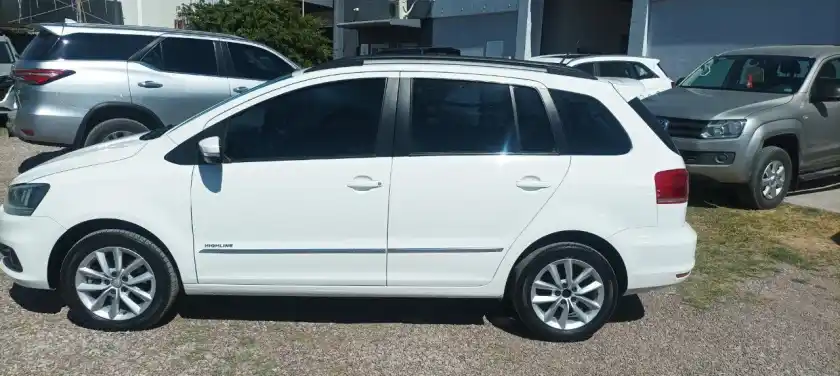 Volkswagen Suran  2015 - foto 3
