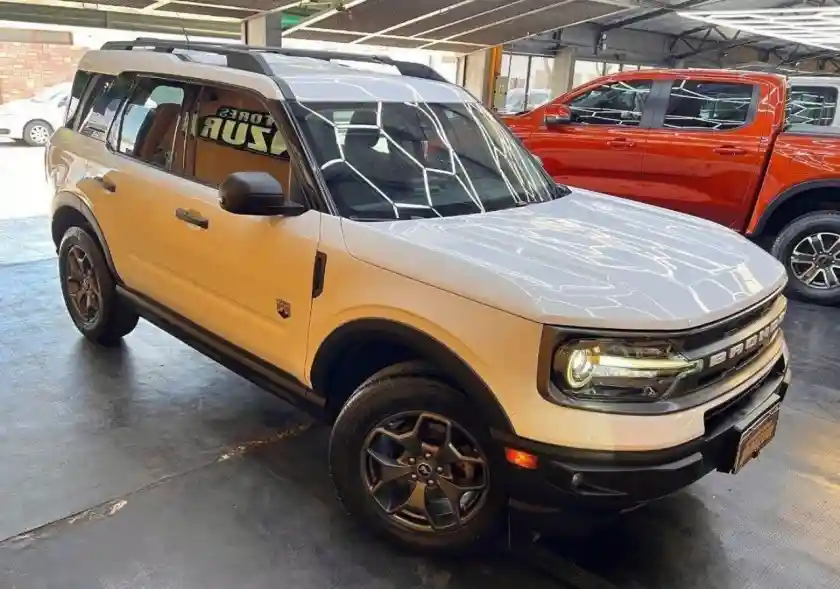 Ford Bronco  2021 - foto 2
