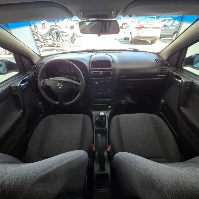 Chevrolet Astra  2010 - foto 5