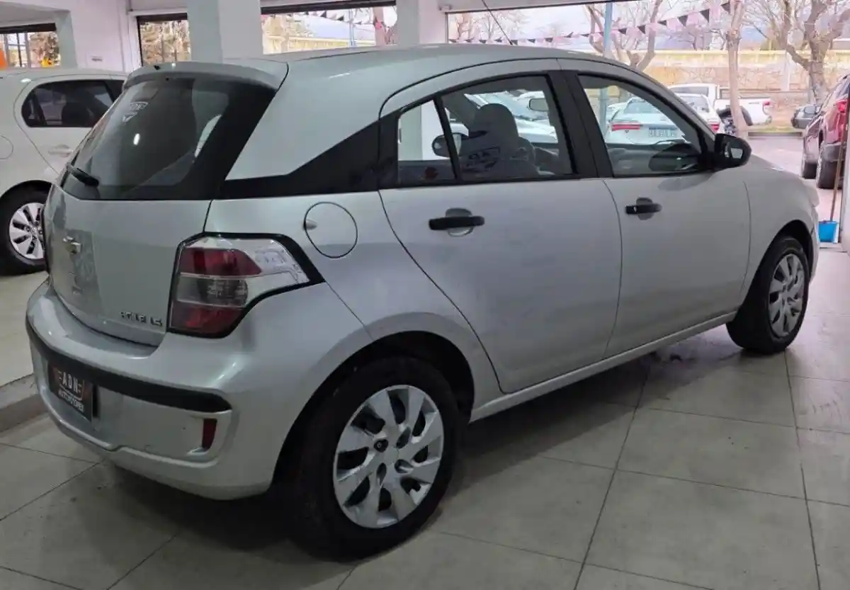 Chevrolet Agile  2013 - foto 4