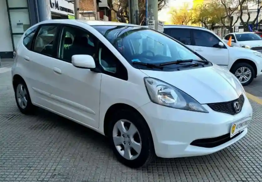 Honda Fit  2010 - foto 2
