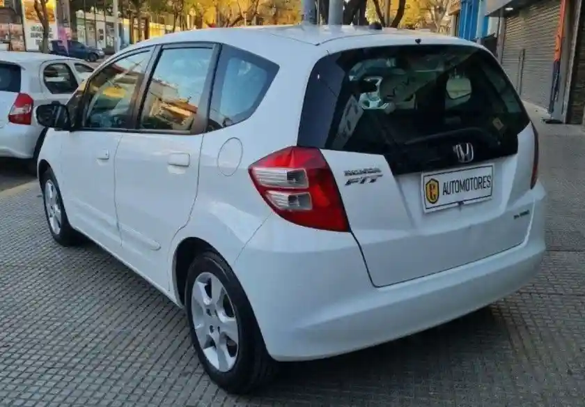 Honda Fit  2010 - foto 3