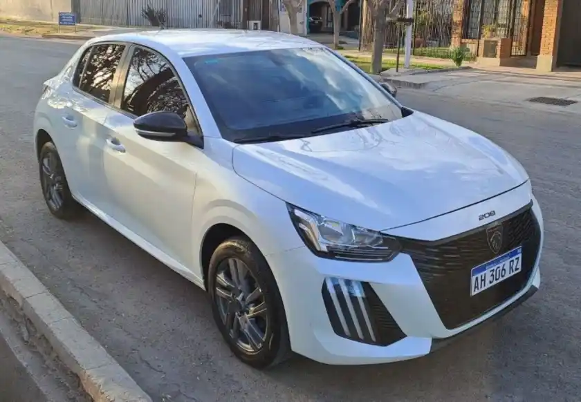 Peugeot 208  2025 - foto 2