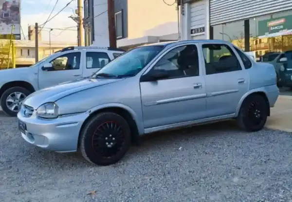 Chevrolet Corsa  2008 - foto 1
