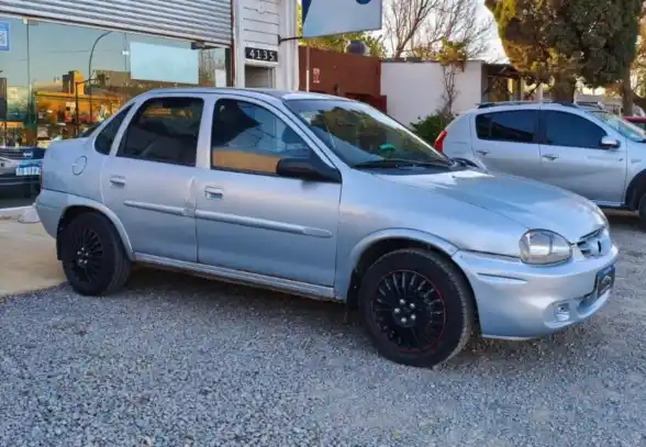 Chevrolet Corsa  2008 - foto 2