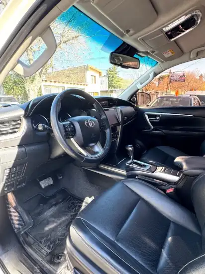 Toyota Hilux Sw4  2022 - foto 5