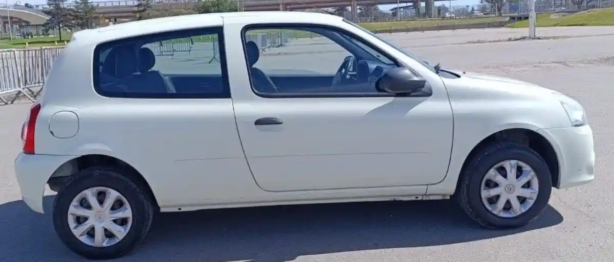 Renault Clio  2014 - foto 2