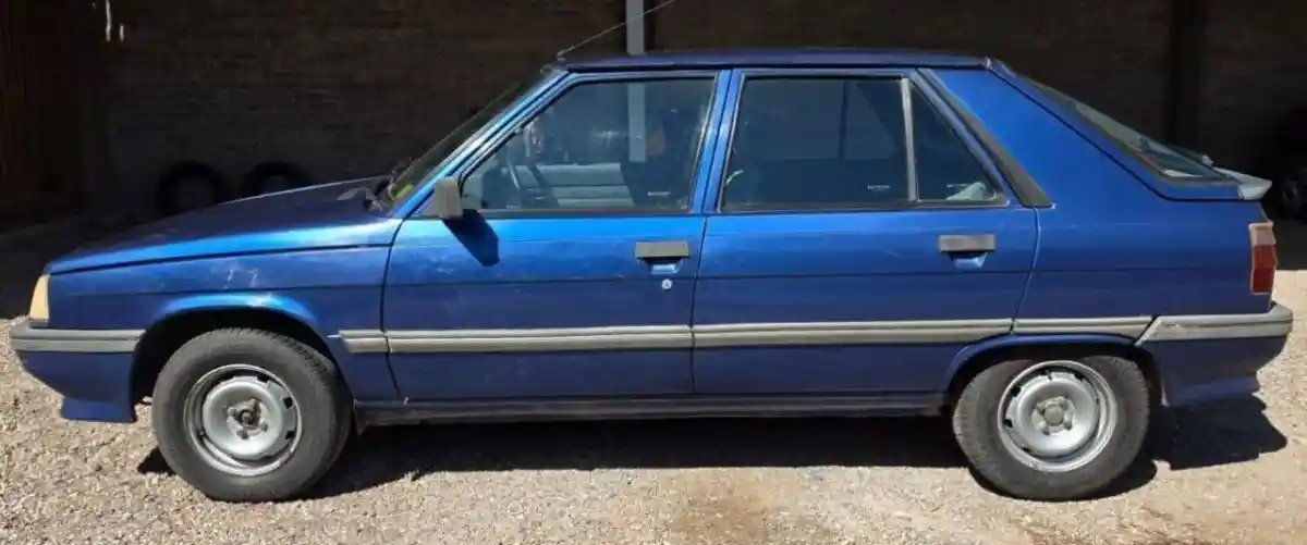 Renault 11  1993 - foto 2