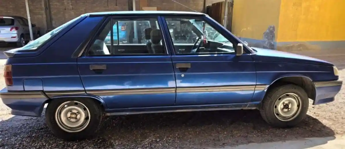 Renault 11  1993 - foto 4