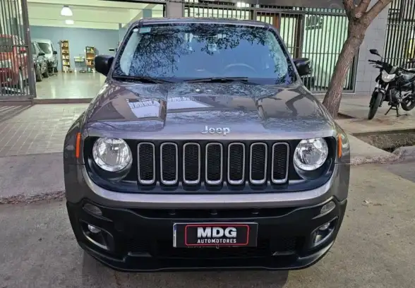 Jeep Renegade  2017 - foto 2
