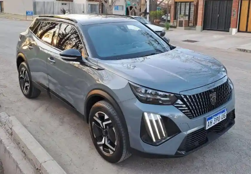 Peugeot 2008  2025 - foto 2