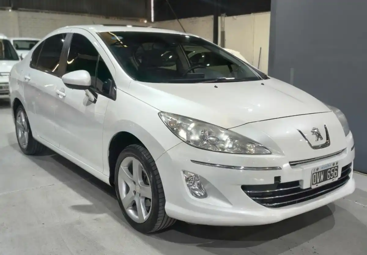 Peugeot 408  2015 - foto 2