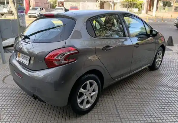 Peugeot 208  2014 - foto 4