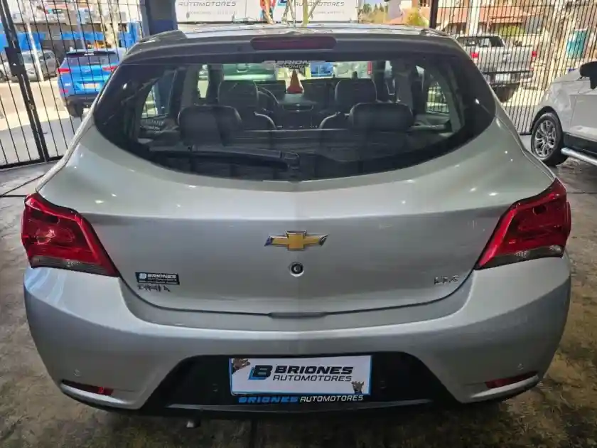 Chevrolet Onix  2017 - foto 5