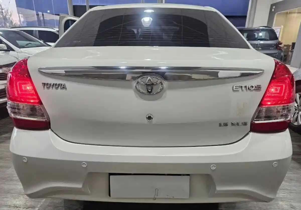 Toyota Etios  2019 - foto 5