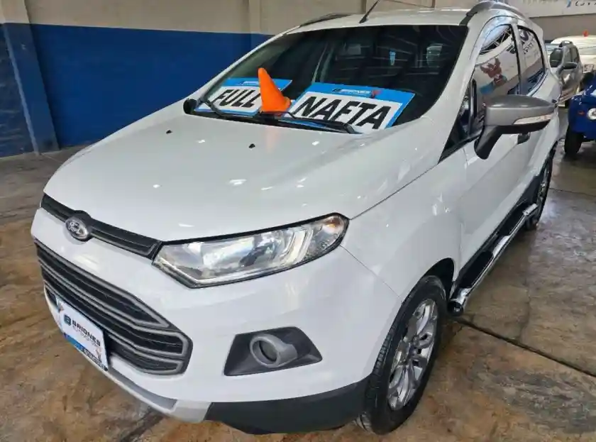 Ford EcoSport 2015 - foto 1