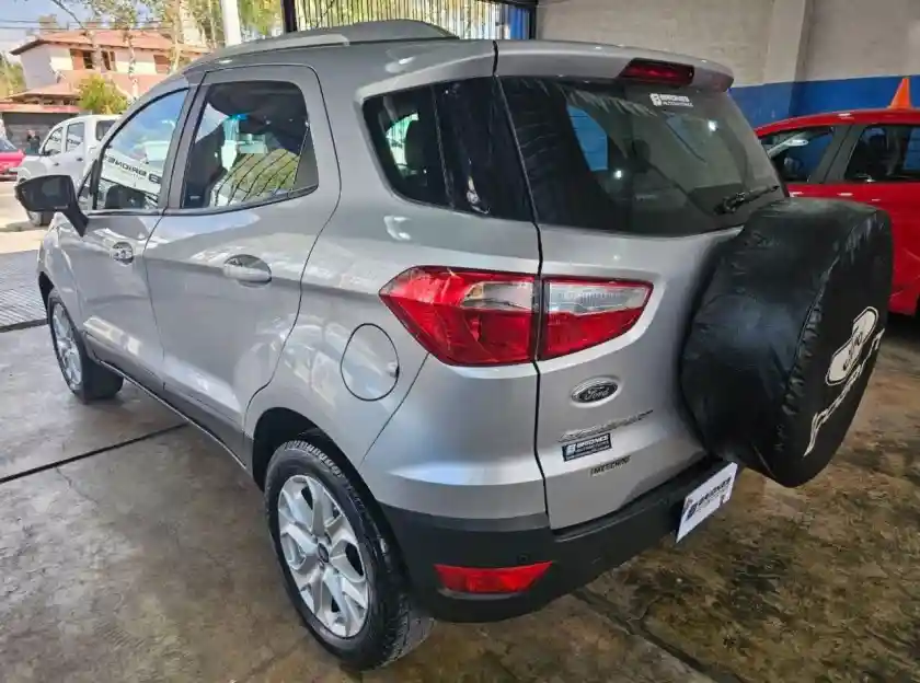 Ford Ecosport  2015 - foto 4