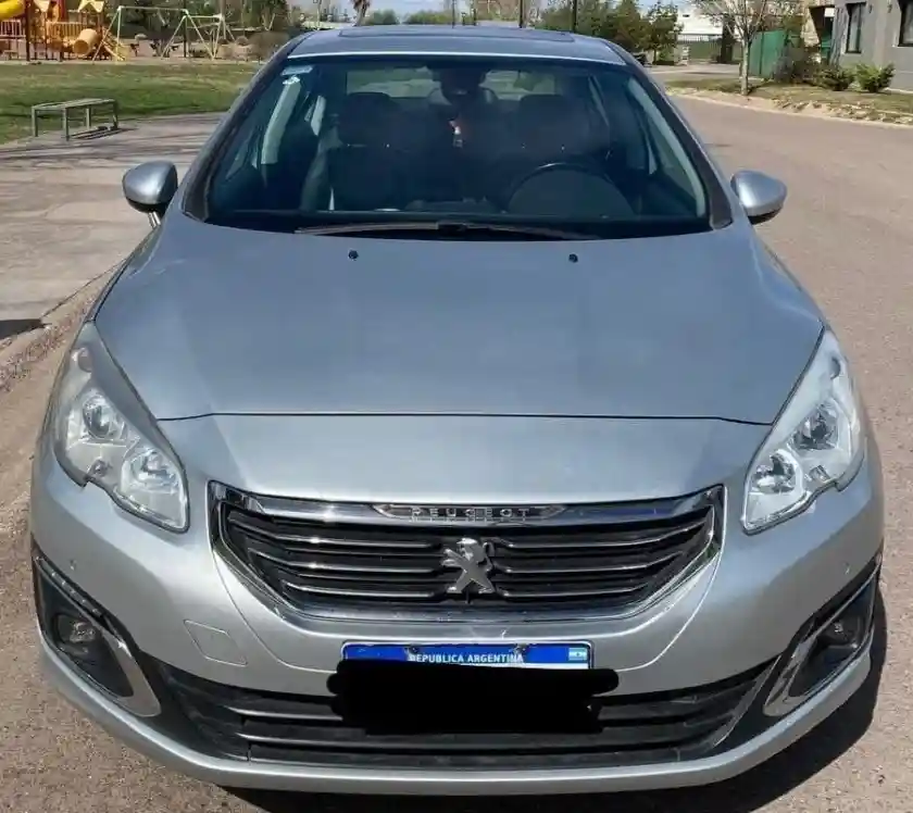 Peugeot 408  2017 - foto 1