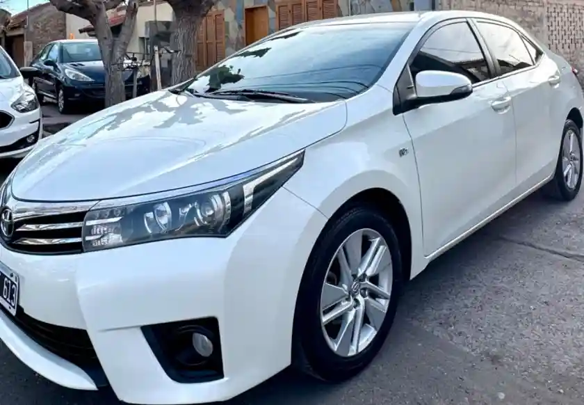 Toyota Corolla  2014 - foto 1