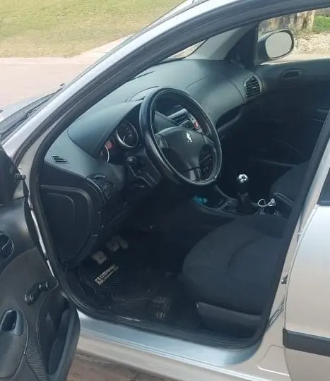Peugeot 207  2012 - foto 5