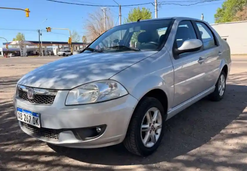 Fiat Siena  2017 - foto 1
