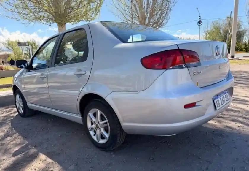 Fiat Siena  2017 - foto 3