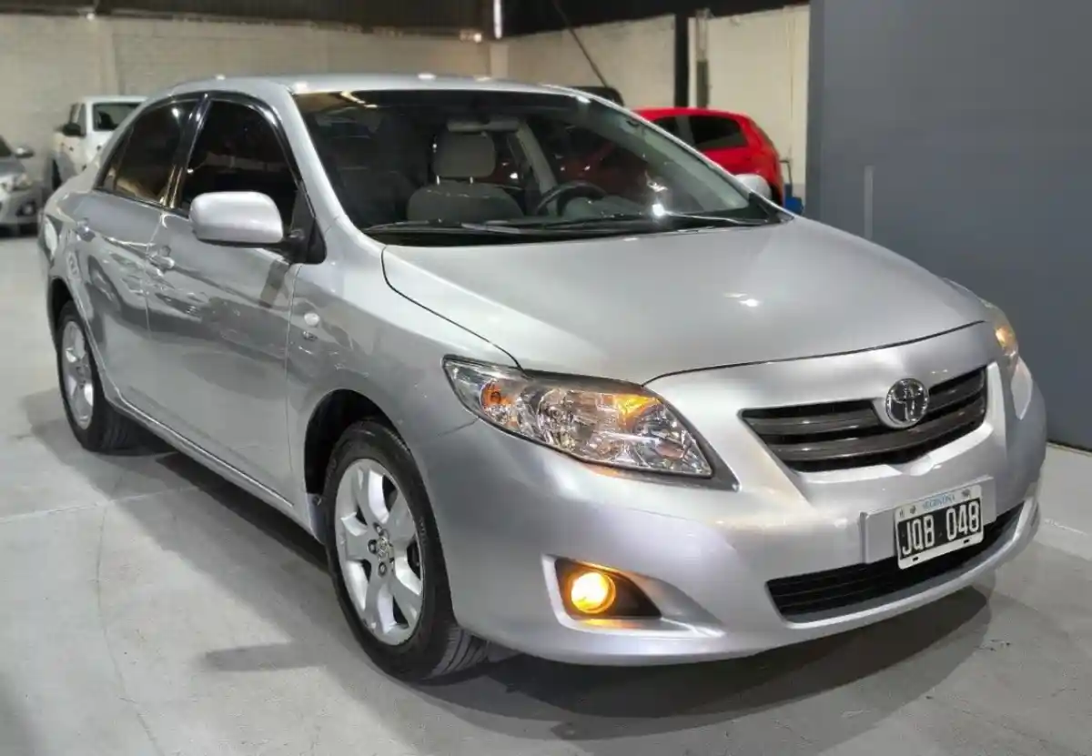 Toyota Corolla  2011 - foto 1